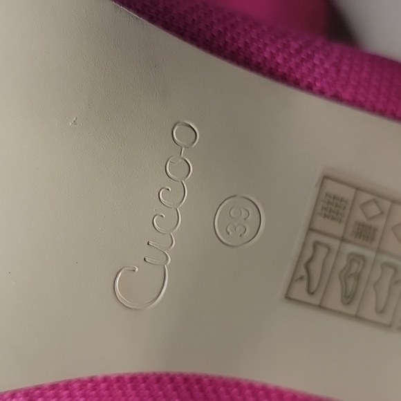 Cuccoo, Size 39 (8.5) Hot Pink w/ Gold Stiletto Sock Boots, Barbiecore, EUC - Picture 8 of 8